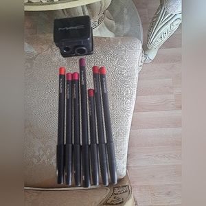 Mac lip pencils set of 7 with dual sharpener